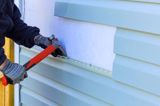 Reliable Siding Inspection contractor in Holly Springs, NC by Creative Siding